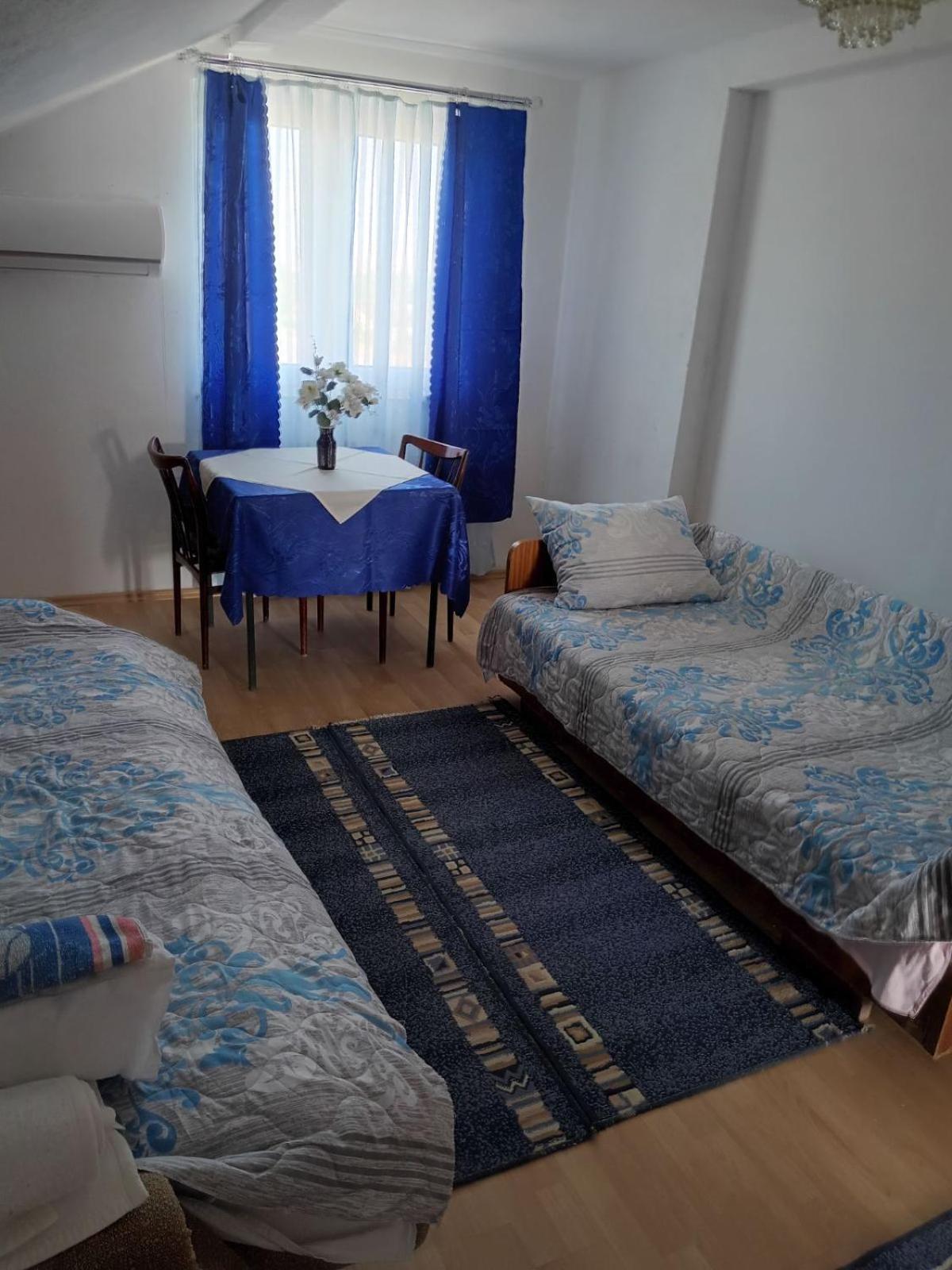 Guesthouse Sobi-Rooms Gradsko Eksteriør bilde